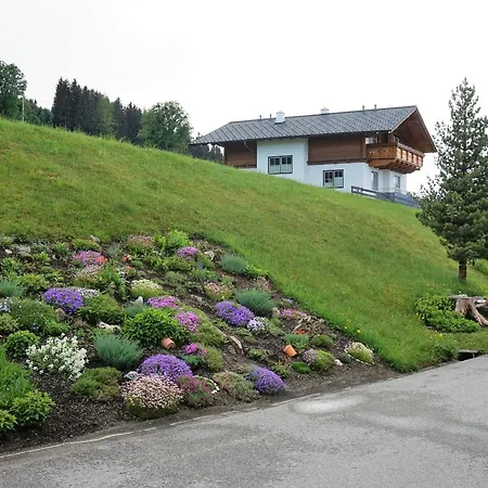 Maierlhof * Aich (Styria)